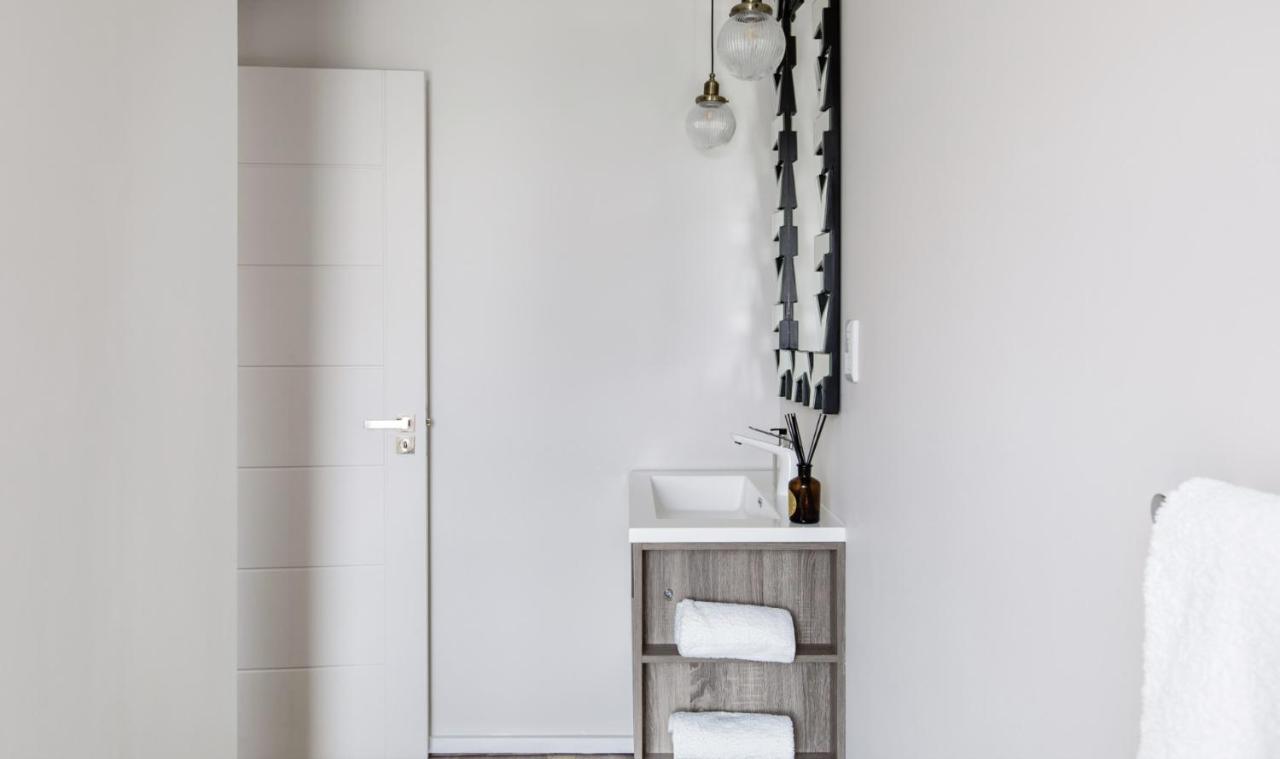 Hip Fresnaye Loft Bed & Breakfast Cape Town